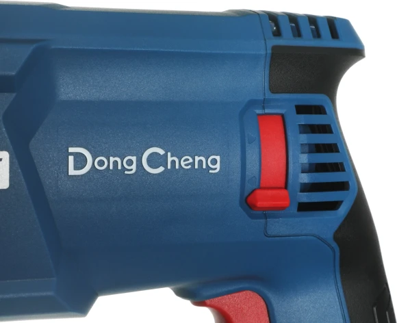 Перфоратор DongCheng DZC04-28 патрон:SDS-plus уд.:3.3Дж 820Вт (кейс в комплекте)