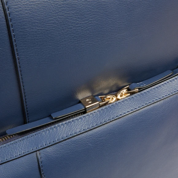 Рюкзак женский Piquadro Circle CA6216W92/BLU4 синий кожа