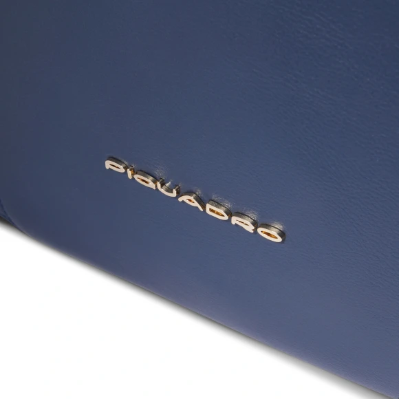 Рюкзак женский Piquadro Circle CA6216W92/BLU4 синий кожа