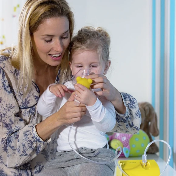Ингалятор Omron NE-C24 Kids (NE-C801S-KDRU) компрессорный стационарный желтый Ингалятор Omron NE-C24 Kids (NE-C801S-KDRU) компрессорный стационарный желтый