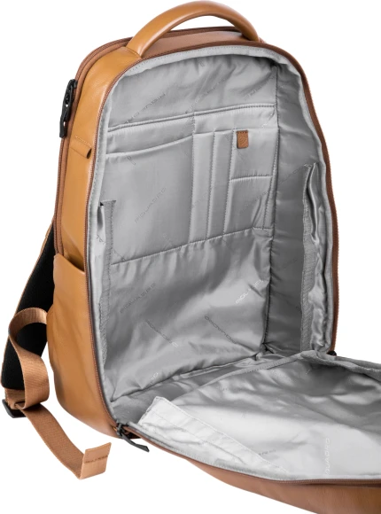 Рюкзак Piquadro Russel CA6766W137/G горчичный натур.кожа Рюкзак Piquadro Russel CA6766W137/G горчичный натур.кожа