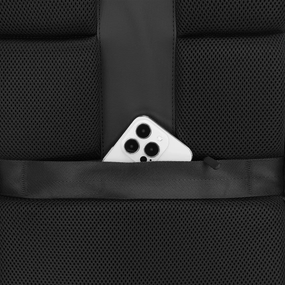 Рюкзак для ноутбука 15.6" Digma Game G1 черный полиэстер (DGBP15G1BK)