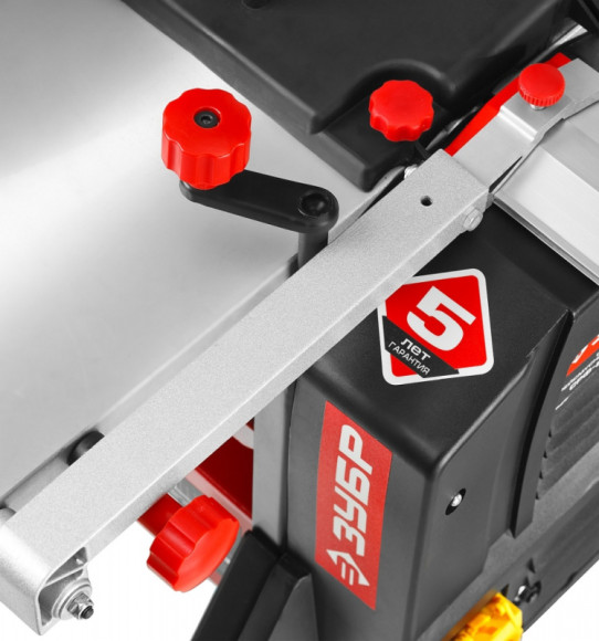 Станок фуговально-рейсмусовый Зубр Мастер СРФ-204-1500 1500W Станок фуговально-рейсмусовый Зубр Мастер СРФ-204-1500 1500W