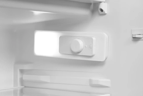 Холодильник Hyundai CO15051A 2-хкамерн. серебристый