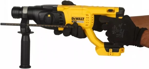 Перфоратор DeWalt DCH133M1-QW патрон:SDS-plus уд.:2.6Дж 18Вт аккум. (кейс в комплекте)