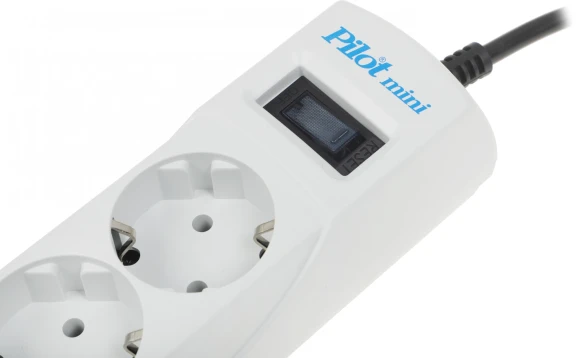 Сетевой фильтр Pilot mini 1.8м (4 розетки) белый (коробка)
