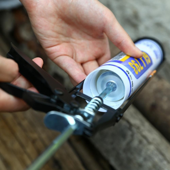 Пистолет для герметика Deko DKFG02 механический каркасный черный (012-2151)