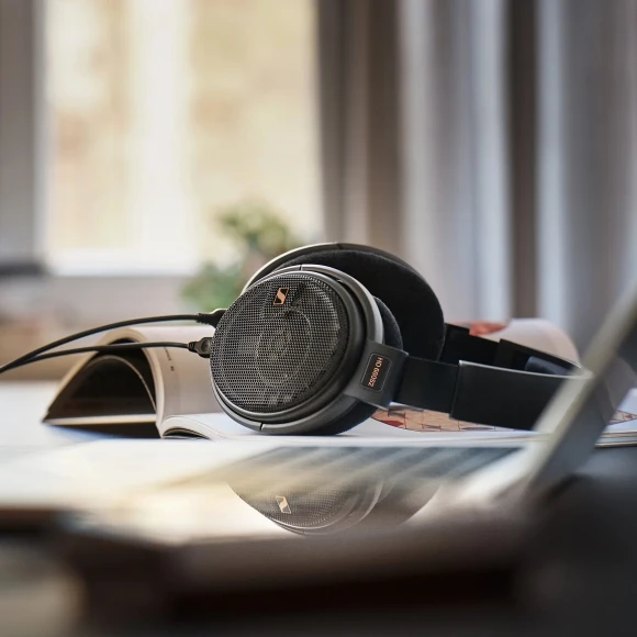 Наушники накладные Sennheiser HD 660S2 1.8м черный проводные оголовье (700240 HD 660S2)