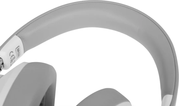 Наушники накладные A4Tech Bloody MH390 белый беспроводные bluetooth оголовье (MH390 WHITE) Наушники накладные A4Tech Bloody MH390 белый беспроводные bluetooth оголовье (MH390 WHITE)