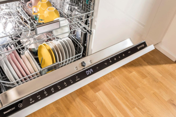 Посудомоечная машина Gorenje GS642E90W ( 2 корзины ) белый (полноразмерная) Посудомоечная машина Gorenje GS642E90W ( 2 корзины ) белый (полноразмерная)