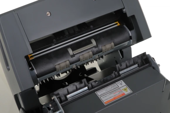 Счетчик банкнот Dors 820 RUS1 рублевый FRZ-046543