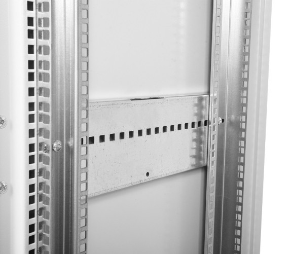 Шкаф коммутационный ЦМО (ШТК-М-33.6.8-4ААА) напольный 33U 600x800мм пер.дв.перфор. задн.дв.стал.лист 2 бок.пан. 450кг белый