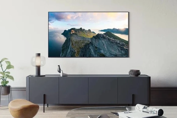 Телевизор QLED Samsung 55" QE55QN80FAUXRU Series 9 черный титан/черный 4K Ultra HD 120Hz DVB-T2 DVB-C DVB-S2 USB WiFi Smart TV