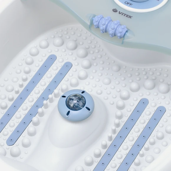 Гидромассажная ванночка Vitek VT-1381 белый Гидромассажная ванночка Vitek VT-1381 белый