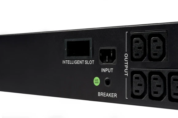 Источник бесперебойного питания Systeme Electriс SMT SMTSE1000RMI2U 720Вт 1000ВА черный