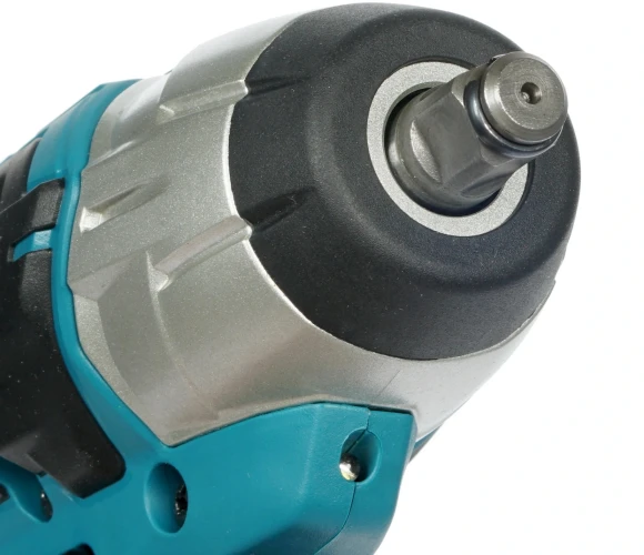 Гайковерт Makita TW140DWAE аккум. патрон:квад.3/8" (кейс в комплекте) Гайковерт Makita TW140DWAE аккум. патрон:квад.3/8" (кейс в комплекте)