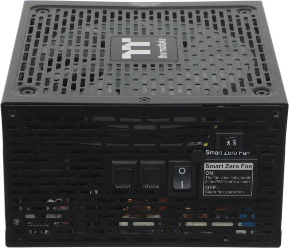 Блок питания Thermaltake ATX 650W Toughpower GF1 ARGB 80+ gold (20+4pin) APFC 140mm fan color LED 9xSATA Cab Manag RTL