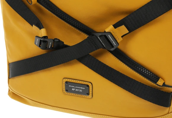 Рюкзак Piquadro Harper CA5677AP/G горчичный кожа Рюкзак Piquadro Harper CA5677AP/G горчичный кожа