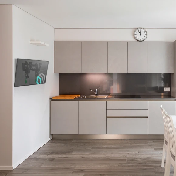 Кронштейн для телевизора Onkron TM4 черный 17"-43" макс.36.4кг настенный наклон