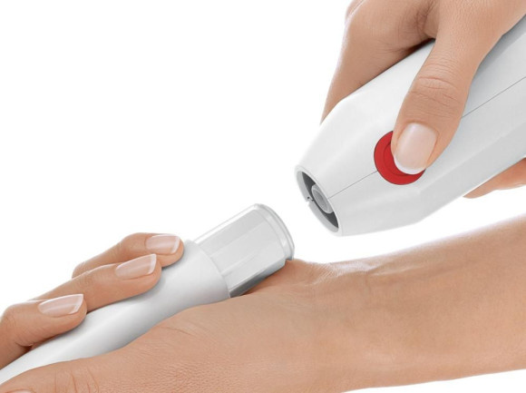 Блендер погружной Bosch MSM64010 450Вт белый/красный Блендер погружной Bosch MSM64010 450Вт белый/красный