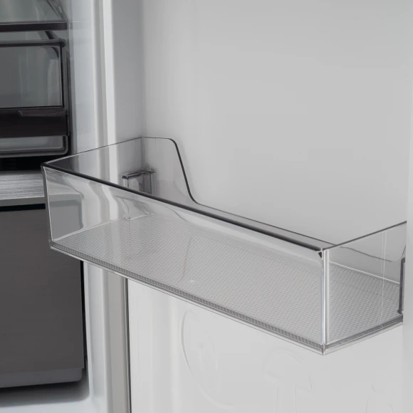 Холодильник Hyundai CM55043F 3-хкамерн. черная сталь инвертер Холодильник Hyundai CM55043F 3-хкамерн. черная сталь инвертер