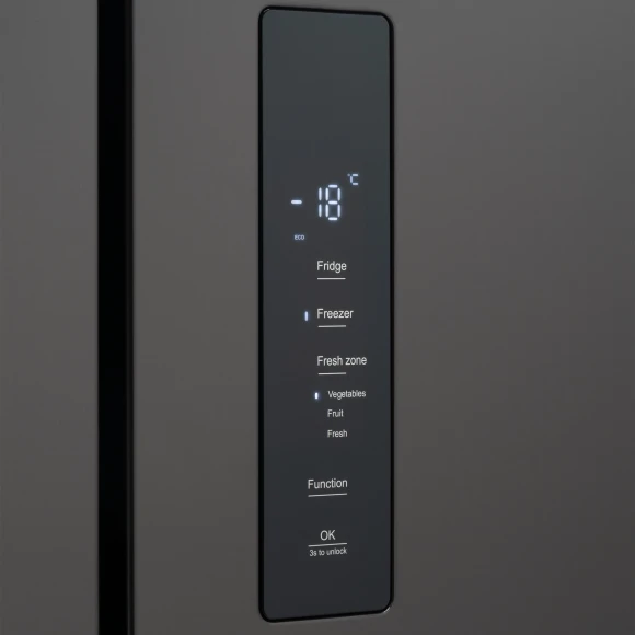 Холодильник Hyundai CM55043F 3-хкамерн. черная сталь инвертер Холодильник Hyundai CM55043F 3-хкамерн. черная сталь инвертер