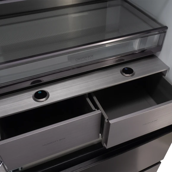 Холодильник Hyundai CM55043F 3-хкамерн. черная сталь инвертер Холодильник Hyundai CM55043F 3-хкамерн. черная сталь инвертер