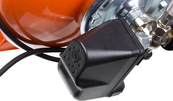 Насосная станция Вихрь АСВ- 800/50 800Вт 3600л/час (68/1/3)