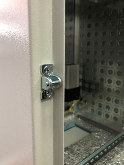 Шкаф коммутационный ЦМО (ШТВ-НН-12.6.5-4ААА-Т1) настенный 12U 620x530мм пер.дв.металл несъемн.бок.пан. 150кг серый 420мм 58кг 120град. 600мм IP54 IK10 металл уличный всепогодный антиванадальный с вентилятором с нагревателем укомплектованный