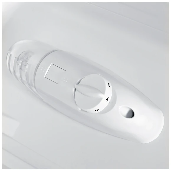 Холодильник Hyundai CC2051WT 2-хкамерн. белый