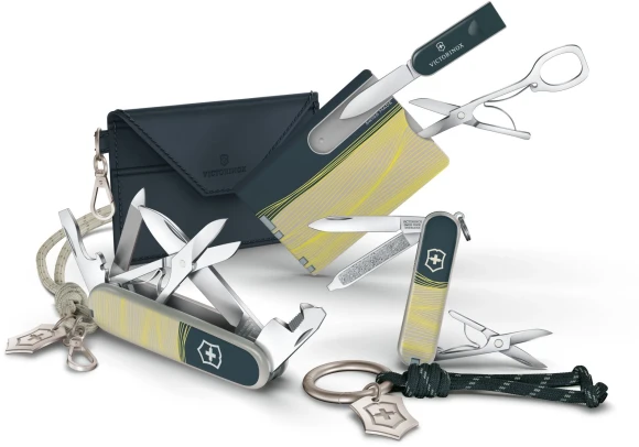 Швейцарская карта Victorinox Swiss Card Classic New York Style (0.7100.E223) серый коробка подарочная