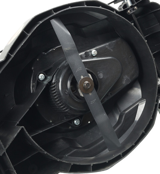 Газонокосилка роторная Huter GLM-3.5 LT (70/3/6) 2940Вт Газонокосилка роторная Huter GLM-3.5 LT (70/3/6) 2940Вт