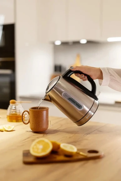 Чайник электрический Gorenje K17DS 1.7л. 2200Вт серебристый корпус: металл/пластик