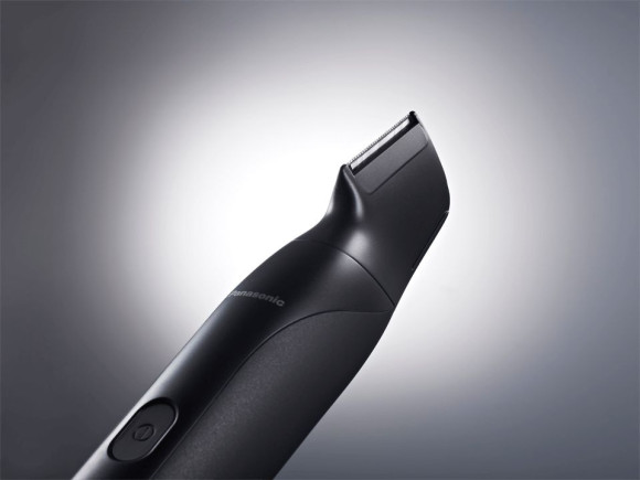 Триммер Panasonic ER-GD61-K520 черный/серебристый (насадок в компл:2шт) Триммер Panasonic ER-GD61-K520 черный/серебристый (насадок в компл:2шт)