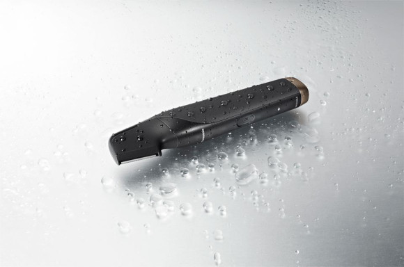 Триммер Panasonic ER-GD61-K520 черный/серебристый (насадок в компл:2шт) Триммер Panasonic ER-GD61-K520 черный/серебристый (насадок в компл:2шт)