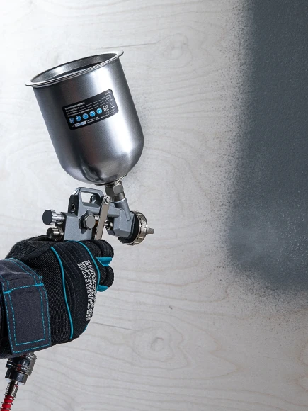 Краскораспылитель Matrix 57314 230л/мин соп.:1.8мм бак:0.6л серебристый