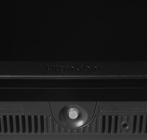 Монитор LG 27" UltraGear 27GR83Q-B черный IPS LED 16:9 HDMI матовая HAS 500cd 178гр/178гр 2560x1440 240Hz G-Sync FreeSync Premium DP 2K USB 6.2кг