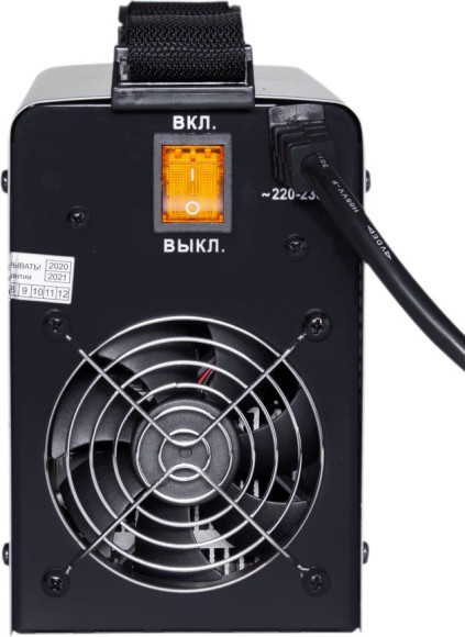 Сварочный аппарат Ресанта САИ-190 инвертор ММА DC 6.5кВт Сварочный аппарат Ресанта САИ-190 инвертор ММА DC 6.5кВт