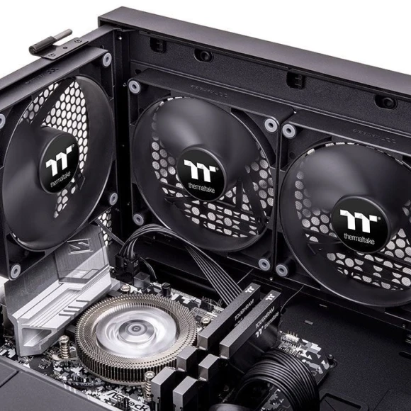 Вентилятор для корпуса Thermaltake CT140 140х140x25 черный 4-pin 30.5дБ (упак.:2шт) (CL-F148-PL14BL-A) Ret Вентилятор для корпуса Thermaltake CT140 140х140x25 черный 4-pin 30.5дБ (упак.:2шт) (CL-F148-PL14BL-A) Ret