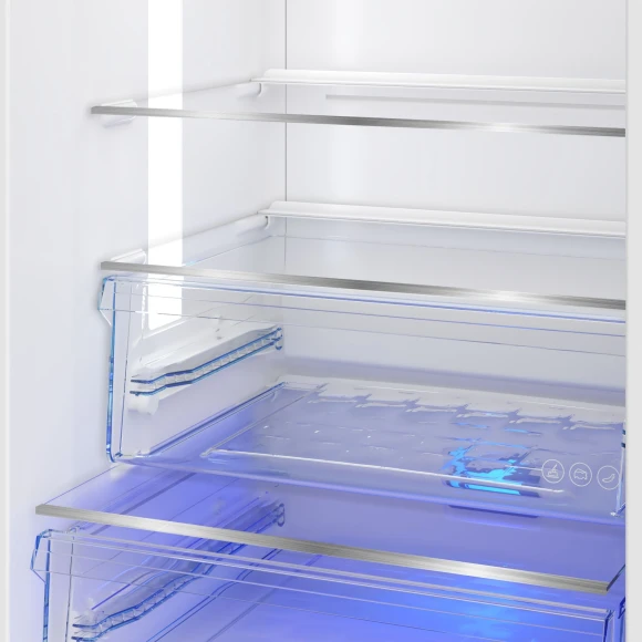 Холодильник Beko B3RCNK362HS 2-хкамерн. серебристый Холодильник Beko B3RCNK362HS 2-хкамерн. серебристый