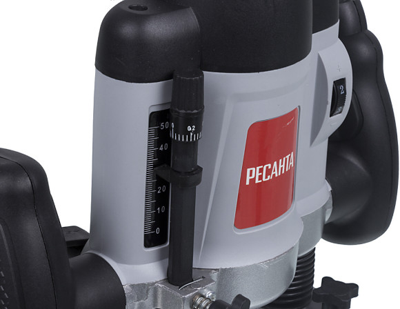 Фрезер Ресанта ФМ-1300Э 1300Вт 30000об/мин макс.ход:50мм Фрезер Ресанта ФМ-1300Э 1300Вт 30000об/мин макс.ход:50мм