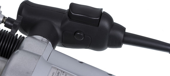 Фрезер Ресанта ФМ-1300Э 1300Вт 30000об/мин макс.ход:50мм Фрезер Ресанта ФМ-1300Э 1300Вт 30000об/мин макс.ход:50мм