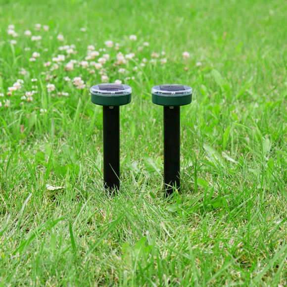 Отпугиватель Rexant 71-0037 ультразвуковой портативный 300-500Гц р.д.:20м черный/зеленый