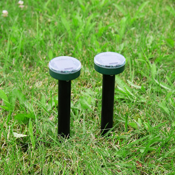 Отпугиватель Rexant 71-0037 ультразвуковой портативный 300-500Гц р.д.:20м черный/зеленый