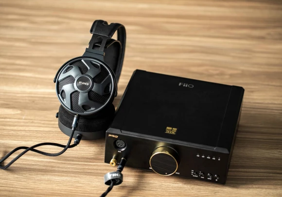 Наушники мониторные Fiio FT3 3м черный проводные оголовье Наушники мониторные Fiio FT3 3м черный проводные оголовье