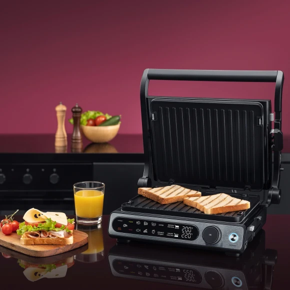 Электрогриль Rondell RDE-1700 2000Вт черный/серебристый