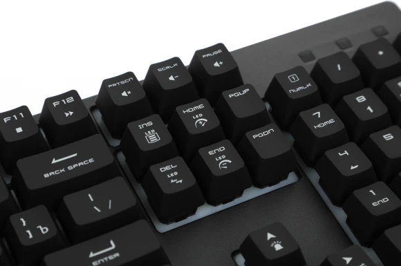 Клавиатура MSI GK30 RU черный USB Multimedia for gamer LED (подставка для запястий) (S11-04RU236-CLA) кабель 1.8м