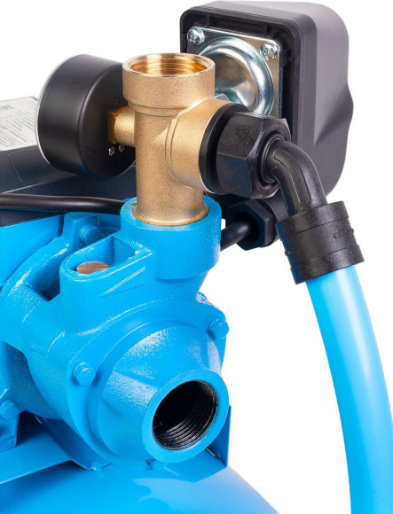 Насос садовый Джилекс 40/40 Ч-14 550Вт 2400л/час (4018) Насос садовый Джилекс 40/40 Ч-14 550Вт 2400л/час (4018)