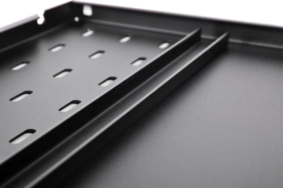 Полка стационарная для аккумуляторов ЦМО СВ-75АК-9005 1U нагр.:200кг. 19" 750мм черный (упак.:1шт)