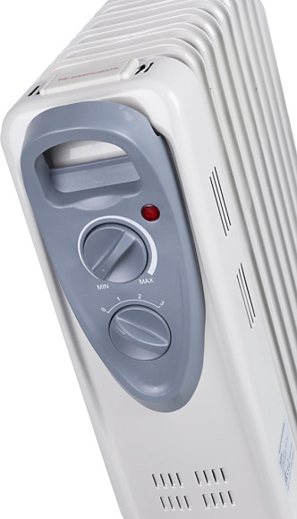 Радиатор масляный Ресанта ОМ-9Н 2000Вт белый Радиатор масляный Ресанта ОМ-9Н 2000Вт белый